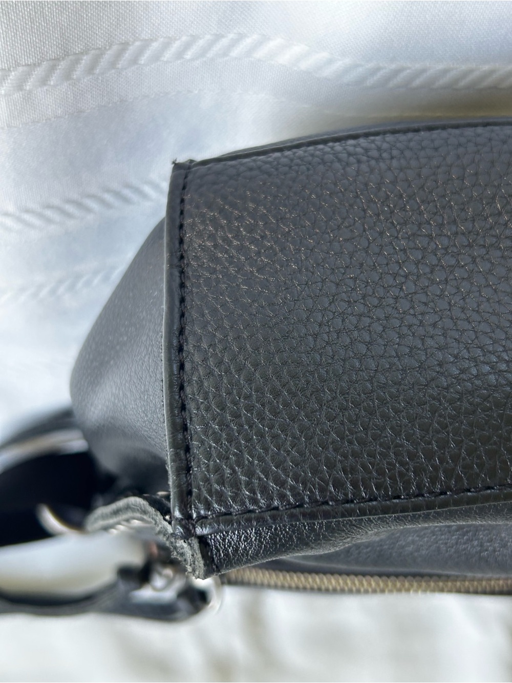The Sak Silverlake Flap Crossbody Bag Black Pebbled Leather Purse Silver Studs - Picture 6 of 16